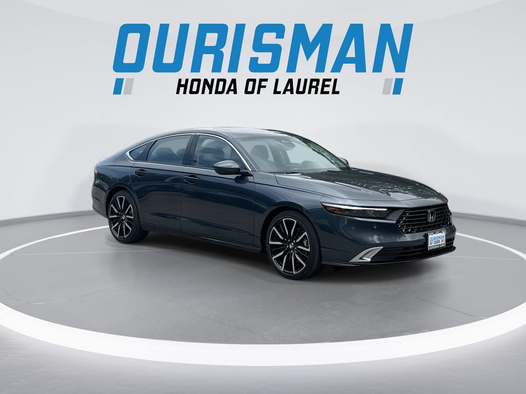 New 2026 Honda Accord Touring image 2