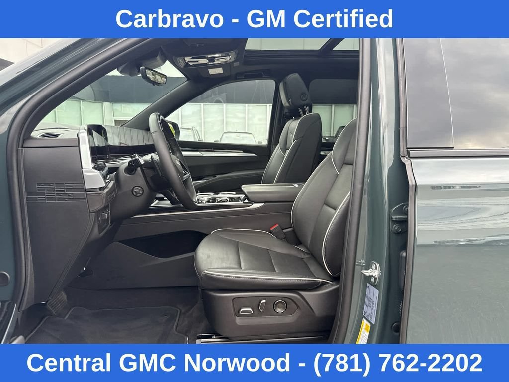 Used 2025 Cadillac Escalade ESV Sport w/ Touring Package AWD/4WD image 14