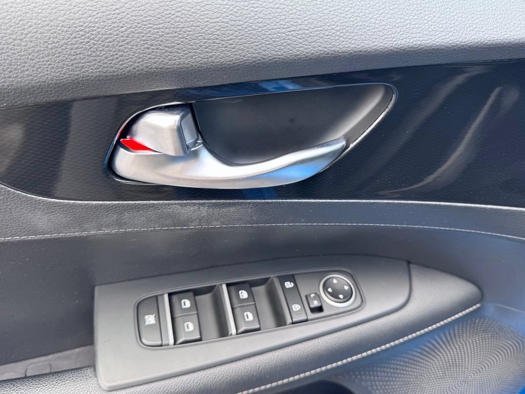 Used 2022 Kia Forte GT-Line w/ GT-Line Premium Package FWD image 28
