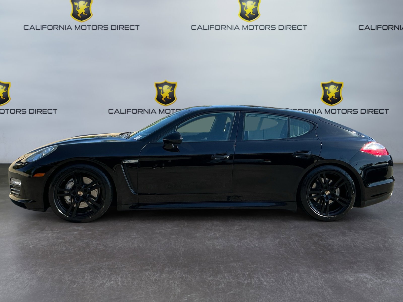 Used 2013 Porsche Panamera S image 8