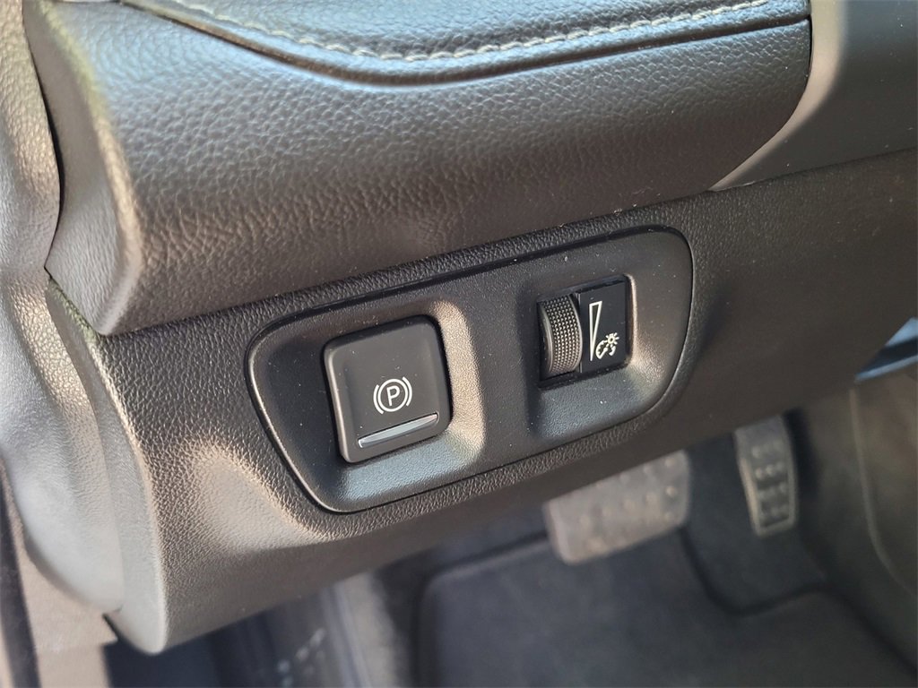 Used 2023 GMC Acadia SLT image 22