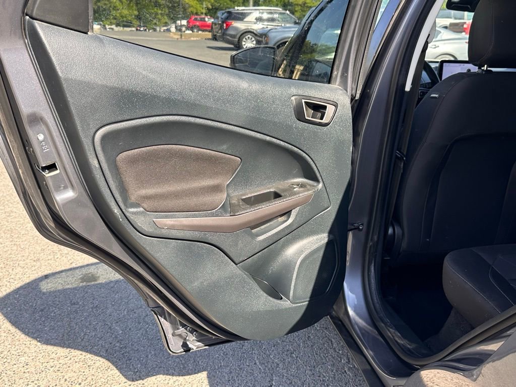 Used 2021 Ford EcoSport SE FWD image 19