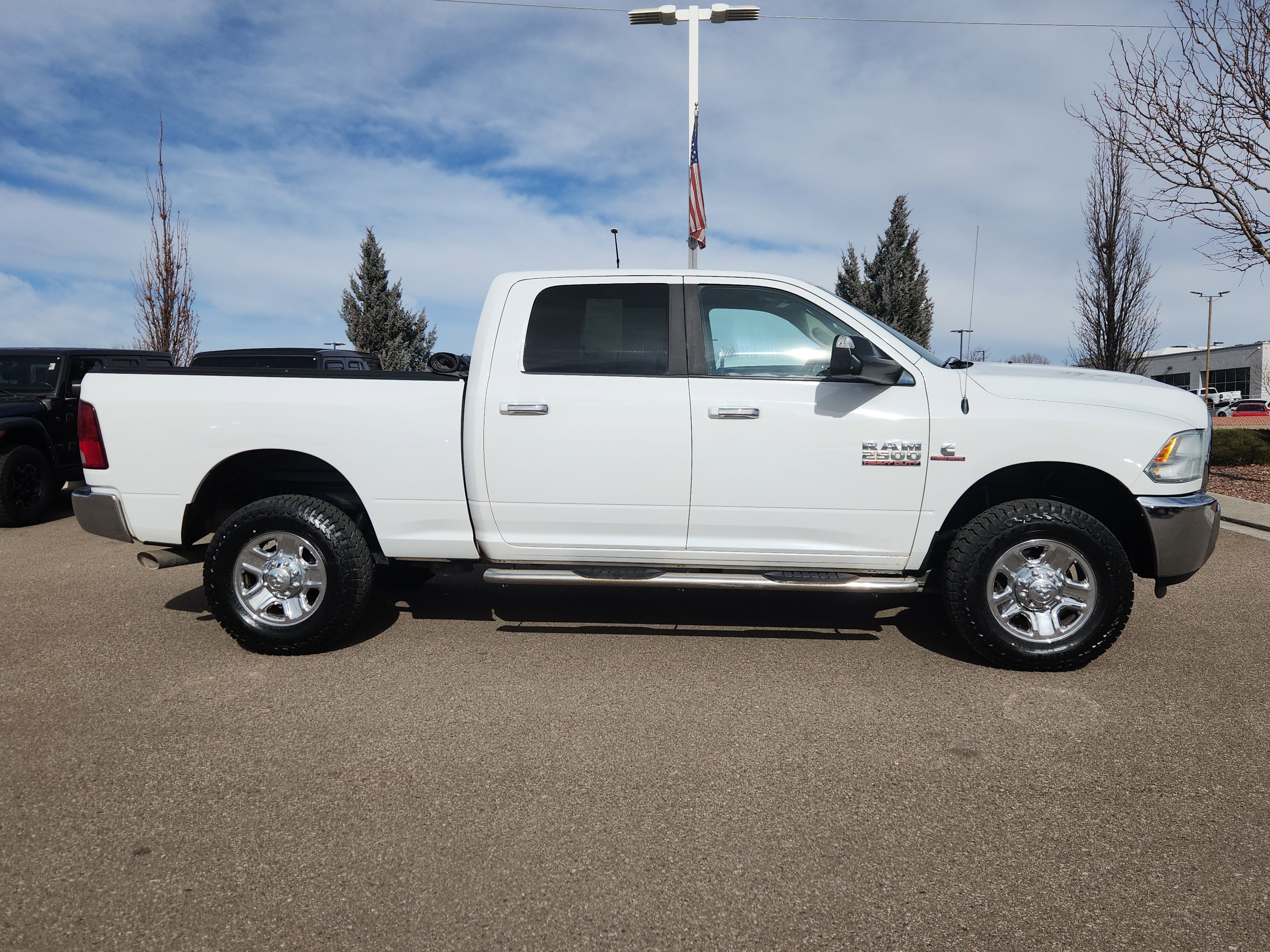 Used 2015 RAM 2500 SLT image 2