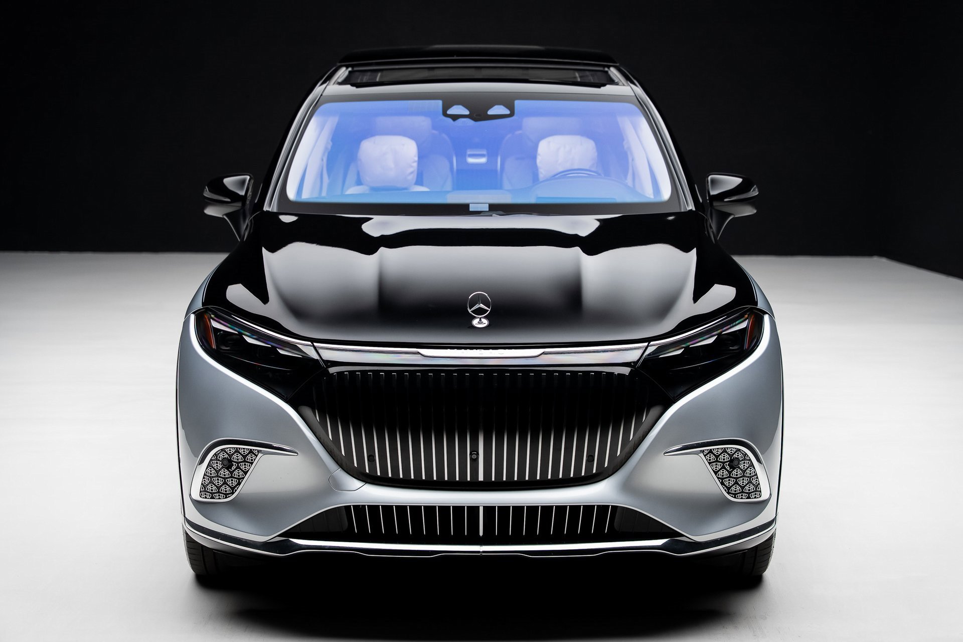 Used 2024 Mercedes-Benz Maybach EQS 680 4MATIC image 5