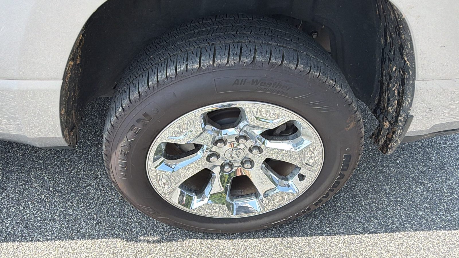 Used 2023 RAM 1500 Big Horn AWD/4WD image 12