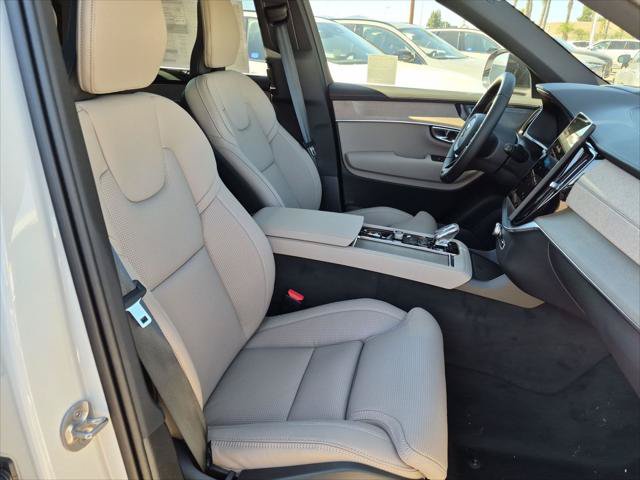 New 2026 Volvo XC90 T8 Ultra w/ Protection Package AWD/4WD image 14