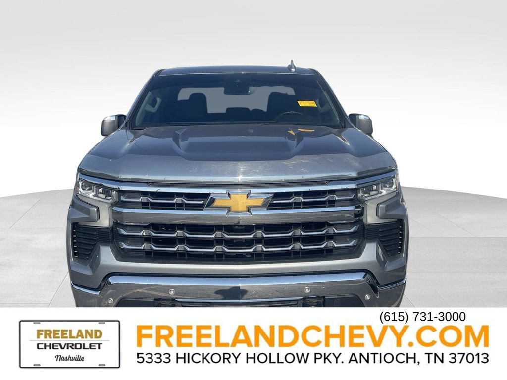 Used 2023 Chevrolet Silverado 1500 LTZ AWD/4WD image 2