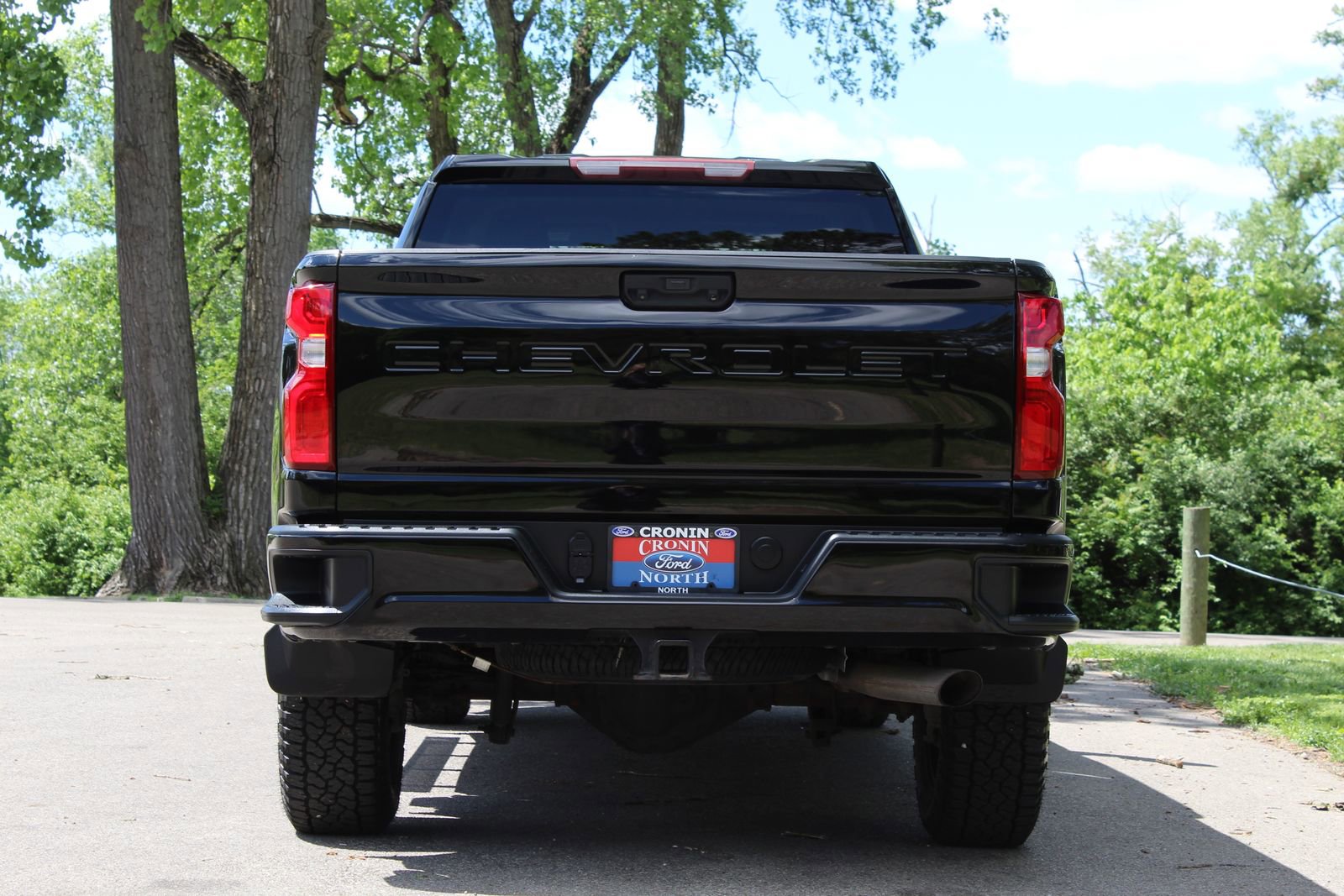 Used 2020 Chevrolet Silverado 2500 Custom w/ Custom Convenience Package AWD/4WD image 6