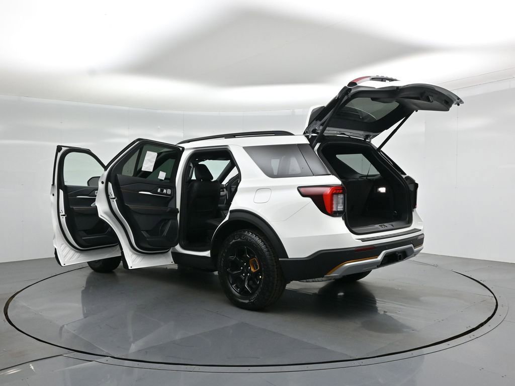 New 2026 Ford Explorer Tremor image 36