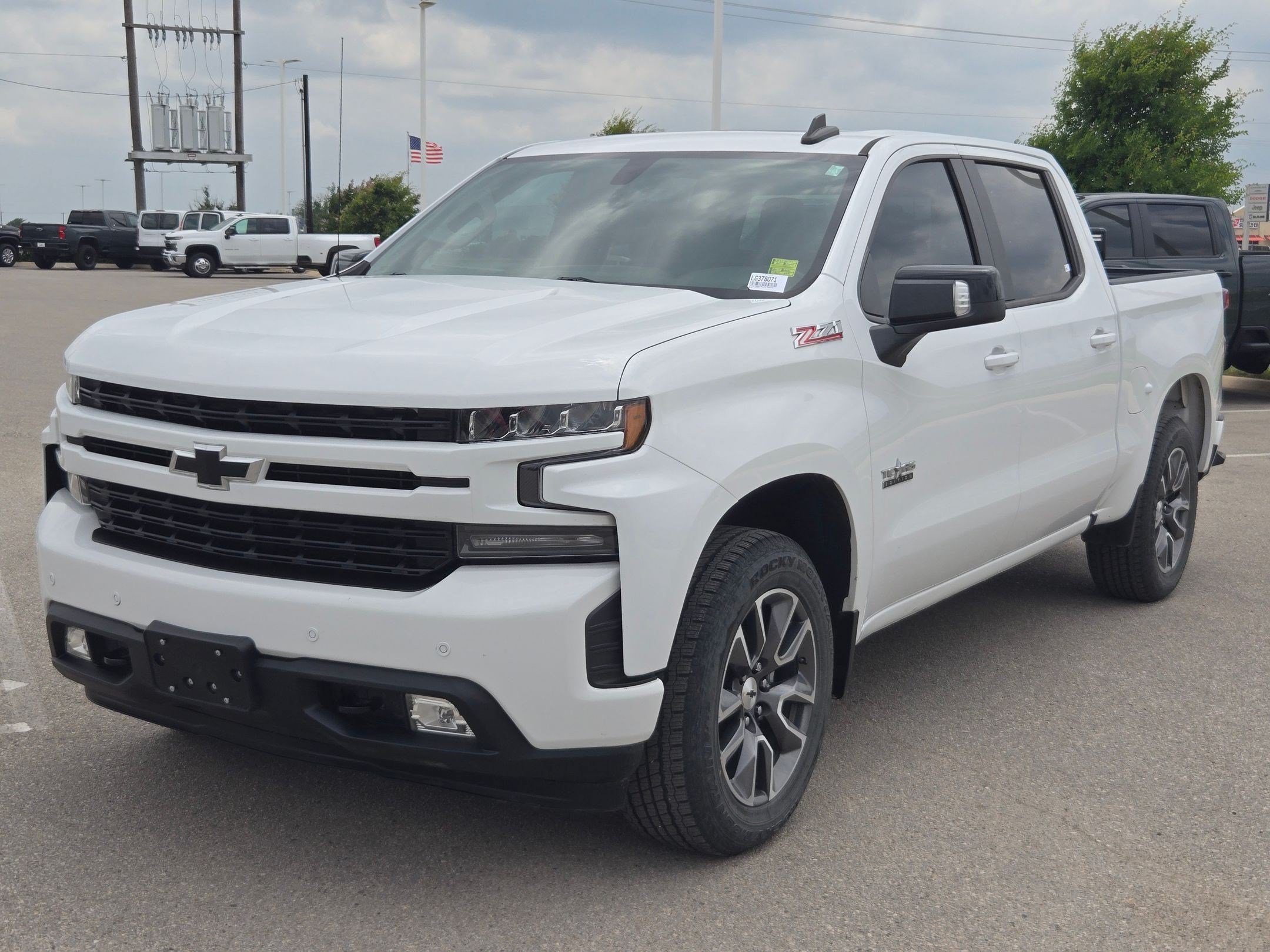 Certified 2020 Chevrolet Silverado 1500 RST w/ Texas Edition AWD/4WD image 7
