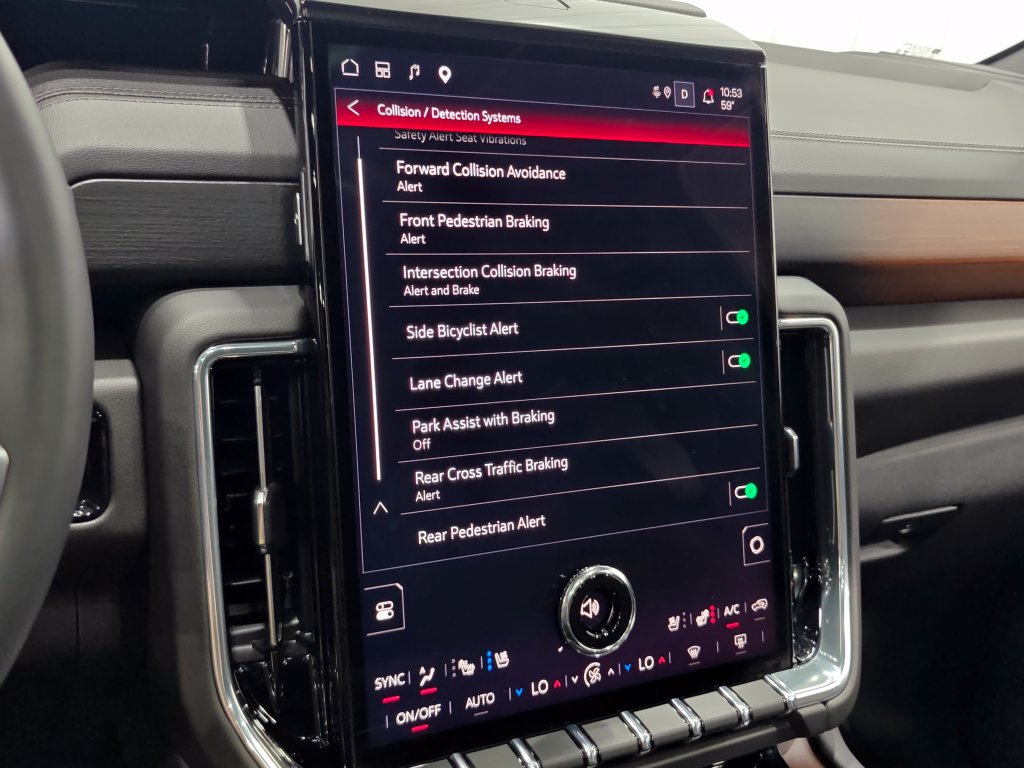 Used 2025 GMC Yukon Denali w/ Sun & Power Step Package AWD/4WD image 55