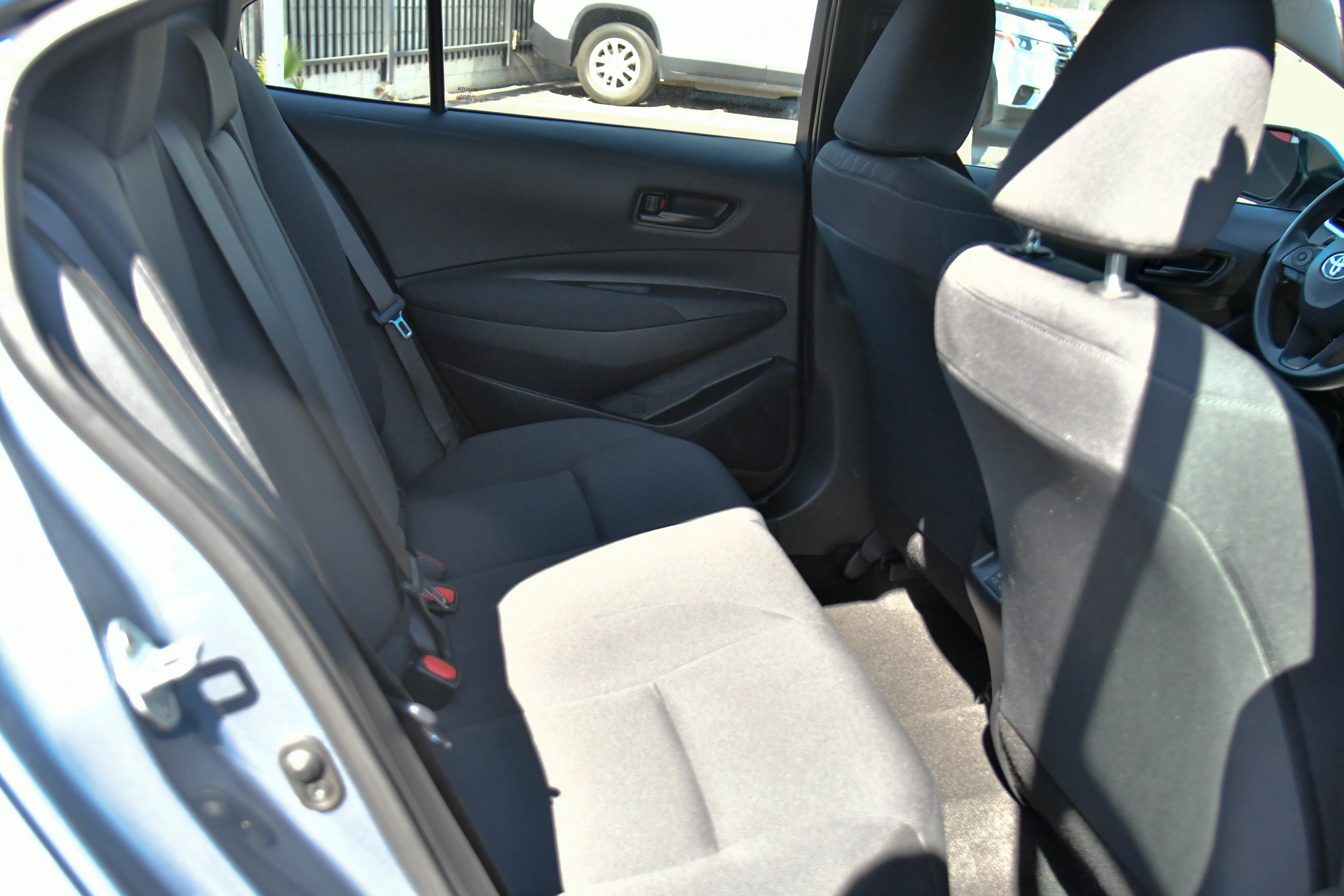 Used 2024 Toyota Corolla LE image 39