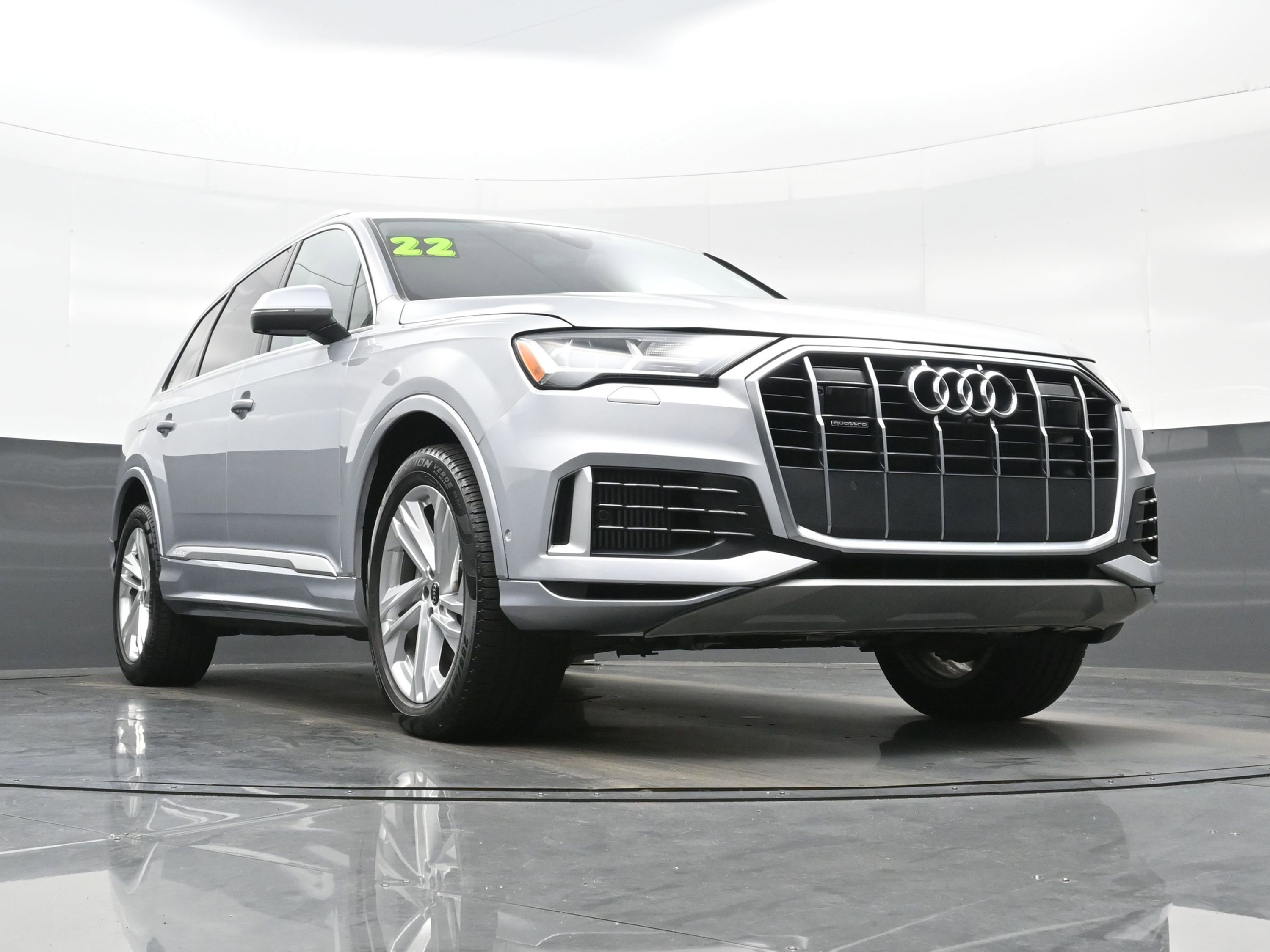 Used 2022 Audi Q7 3.0T Premium Plus image 38