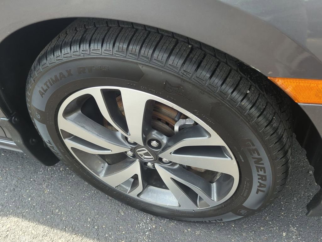 Used 2022 Honda Odyssey Touring image 16