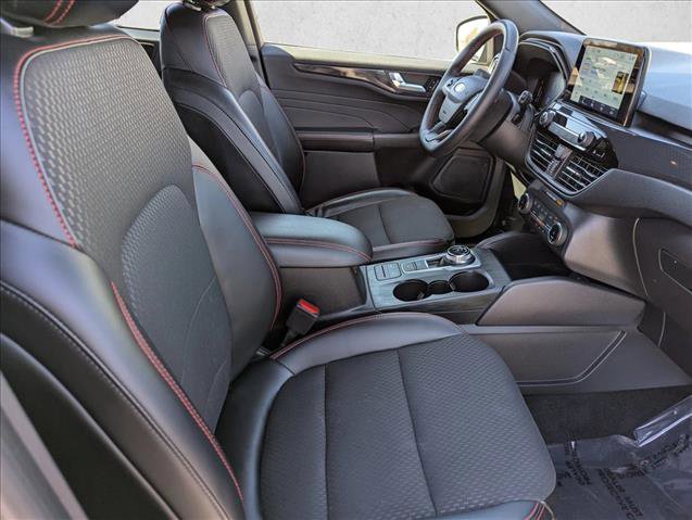 Used 2023 Ford Escape ST-Line image 26