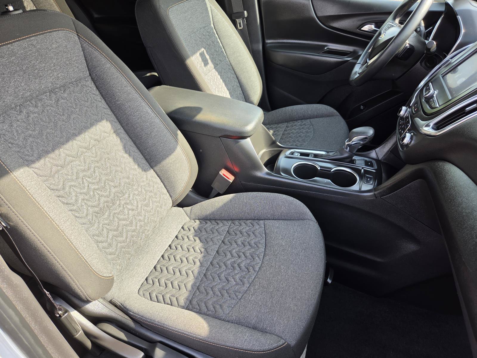 Used 2024 Chevrolet Equinox LT AWD/4WD image 10