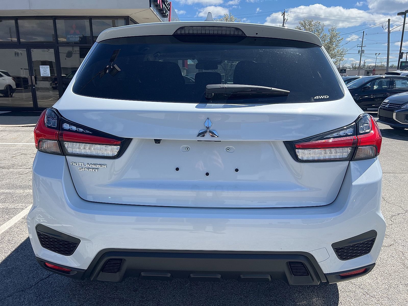 New 2025 Mitsubishi Outlander Sport ES image 7