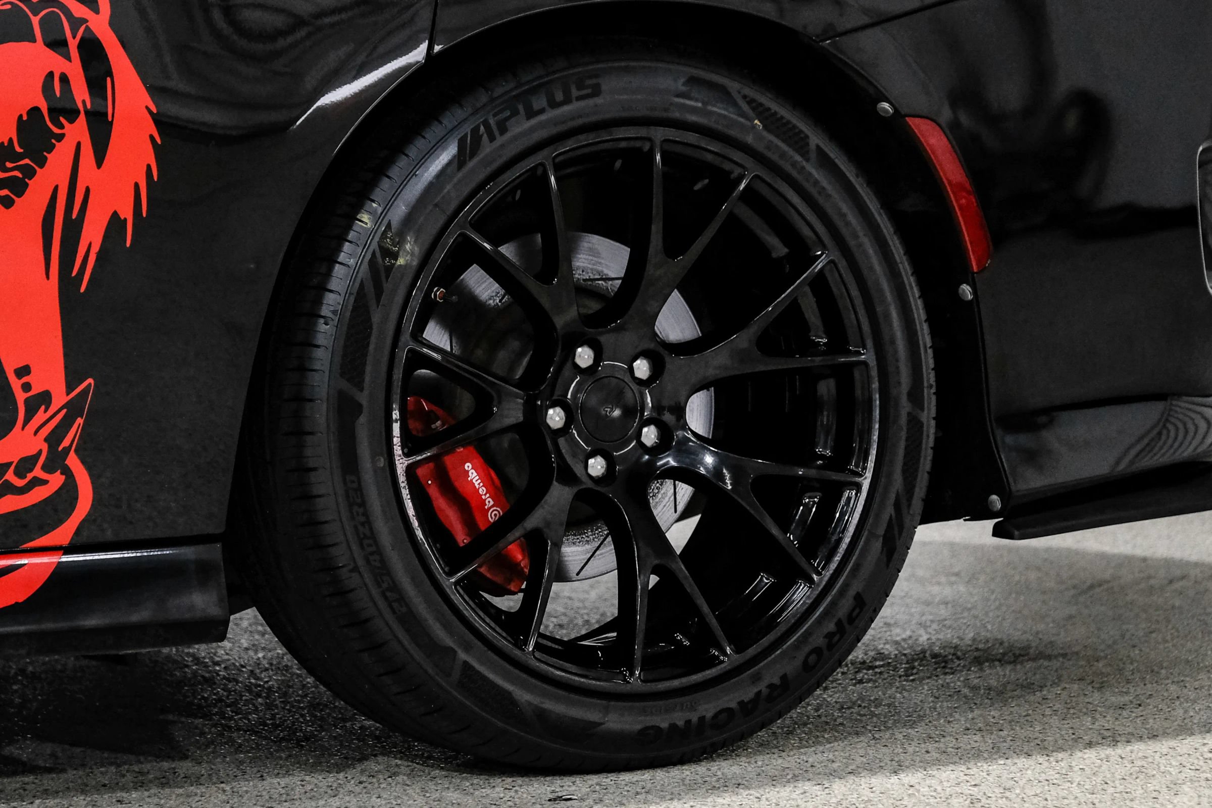 Used 2016 Dodge Charger SRT w/ Harman/Kardon Audio Group RWD image 70