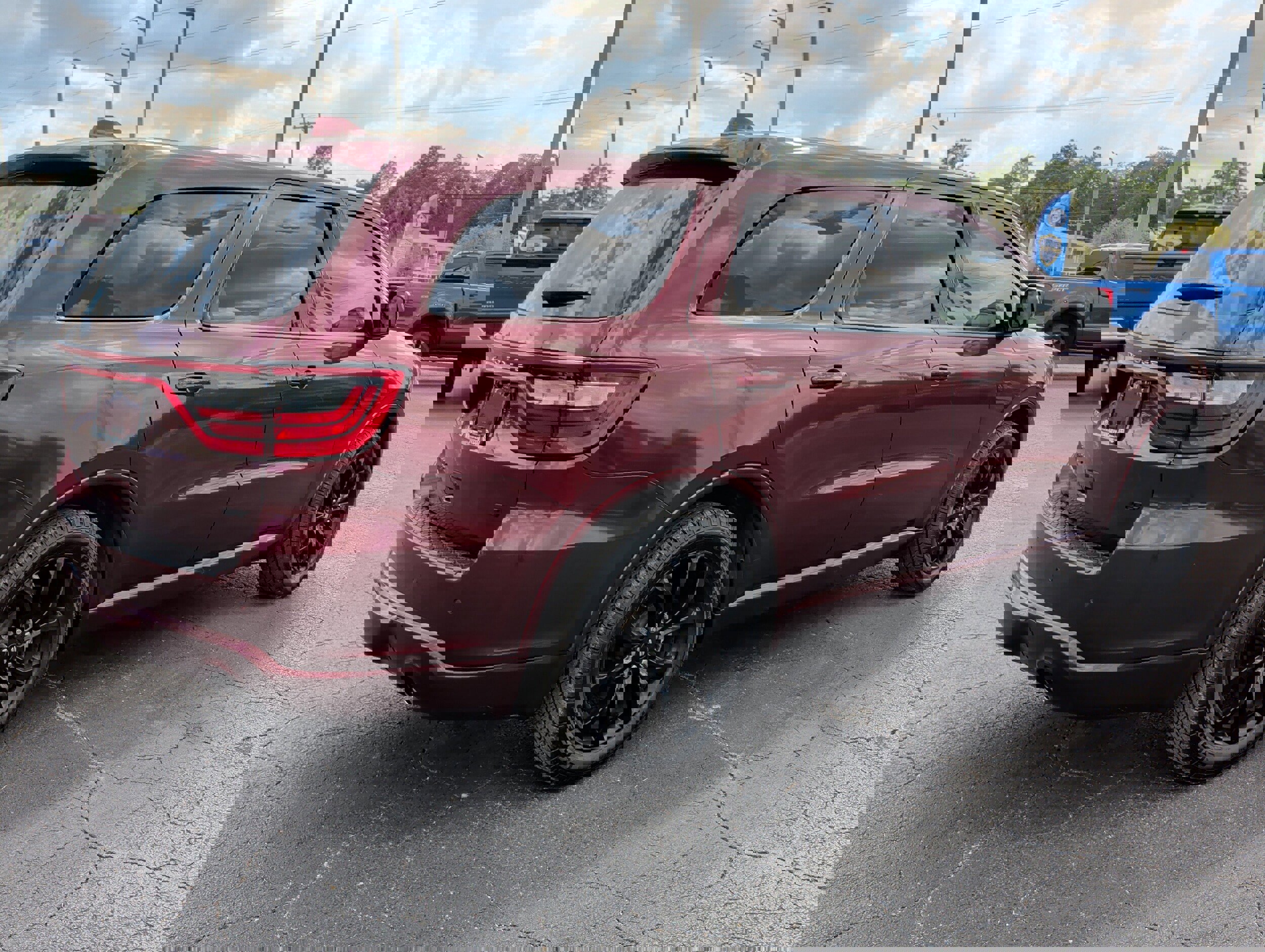 Used 2019 Dodge Durango GT w/ Trailer Tow Group IV RWD image 3