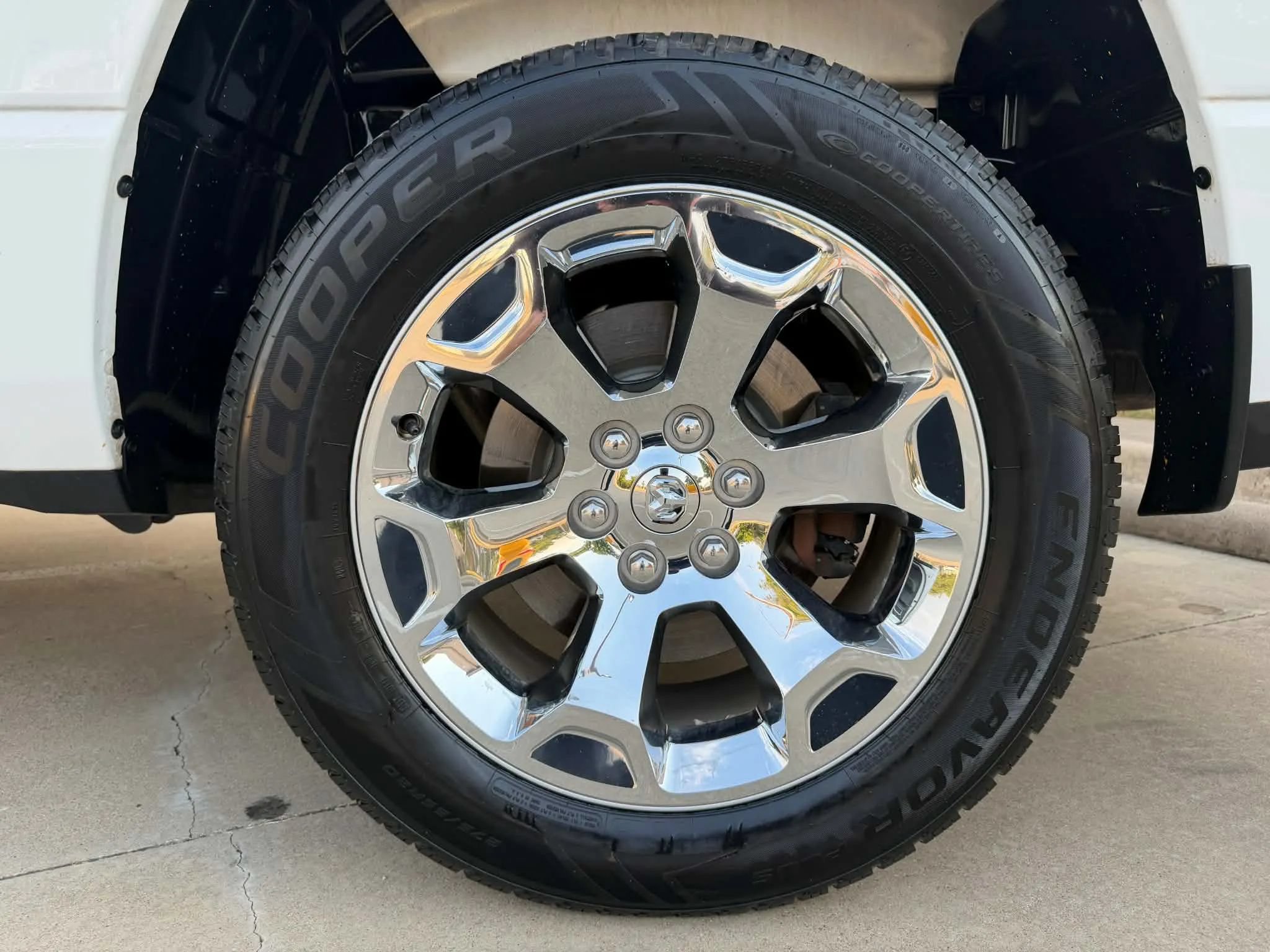 Used 2019 RAM 1500 Big Horn AWD/4WD image 25