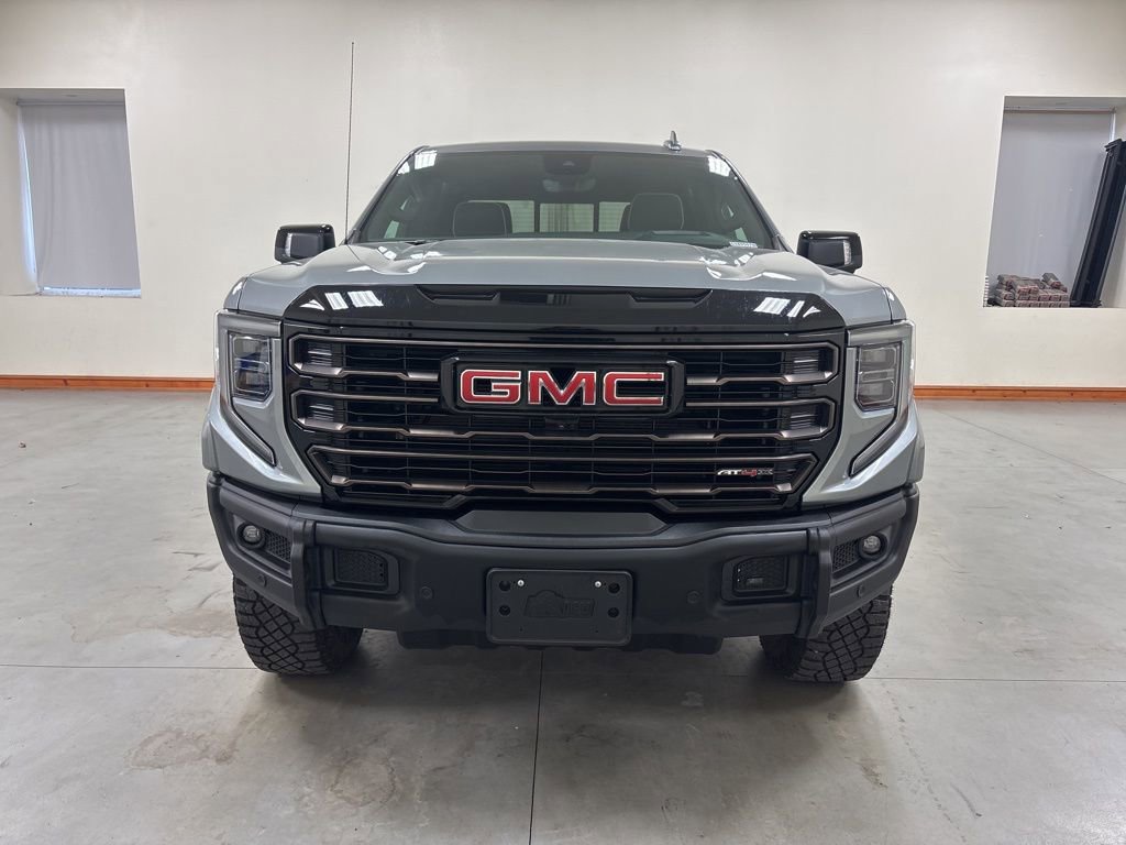 Used 2024 GMC Sierra 1500 AT4X image 3