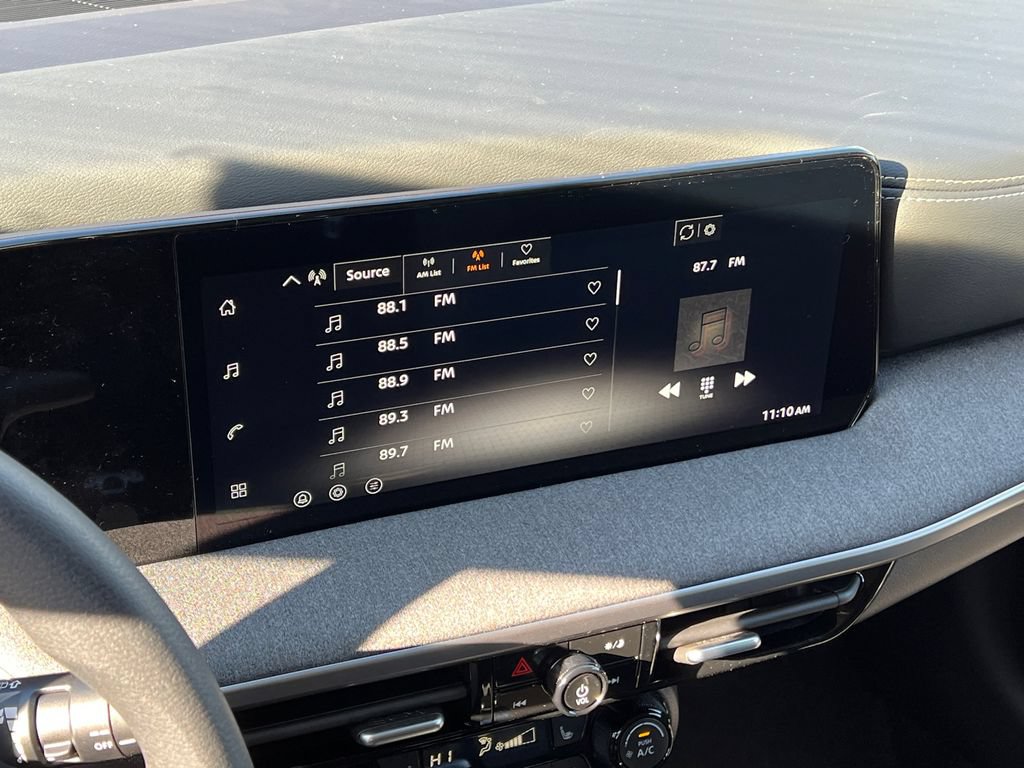 New 2026 Nissan Kicks SV w/ SV Premium Package AWD/4WD image 13
