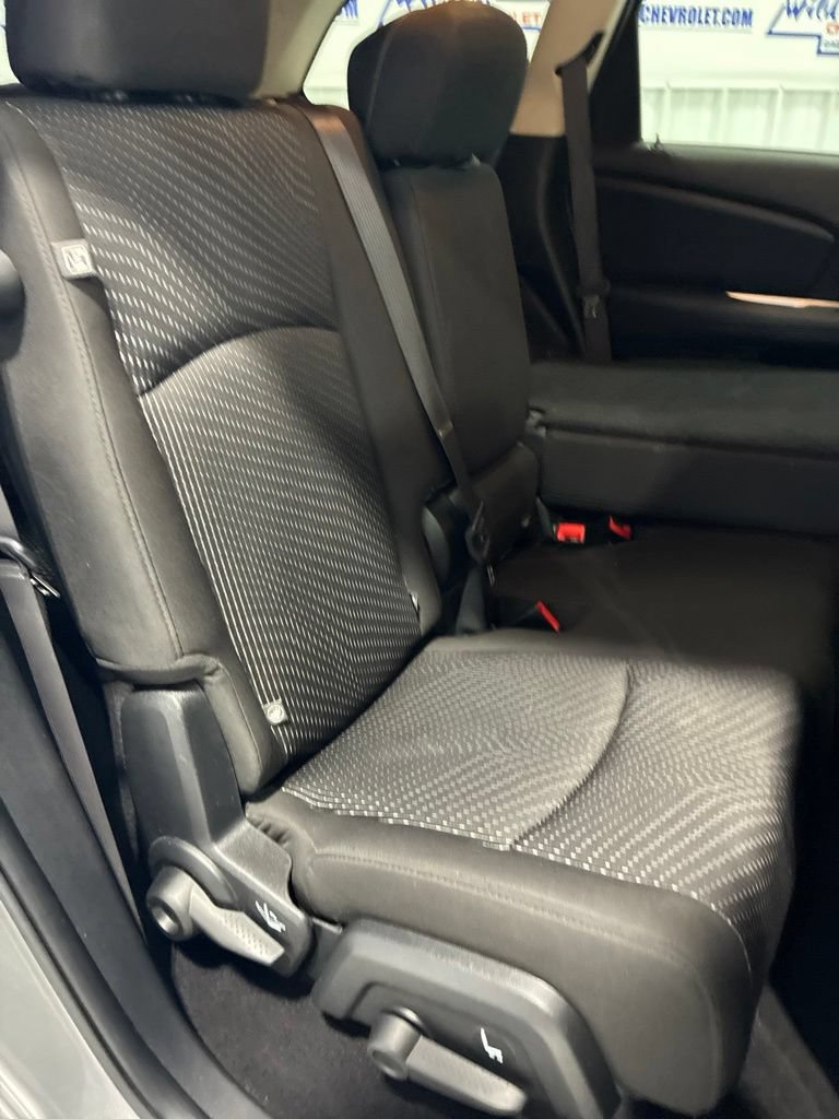 Used 2017 Dodge Journey SE w/ Flexible Seating Group FWD image 29