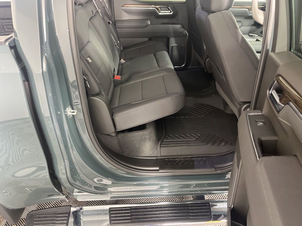 New 2026 Chevrolet Silverado 1500 LT image 15