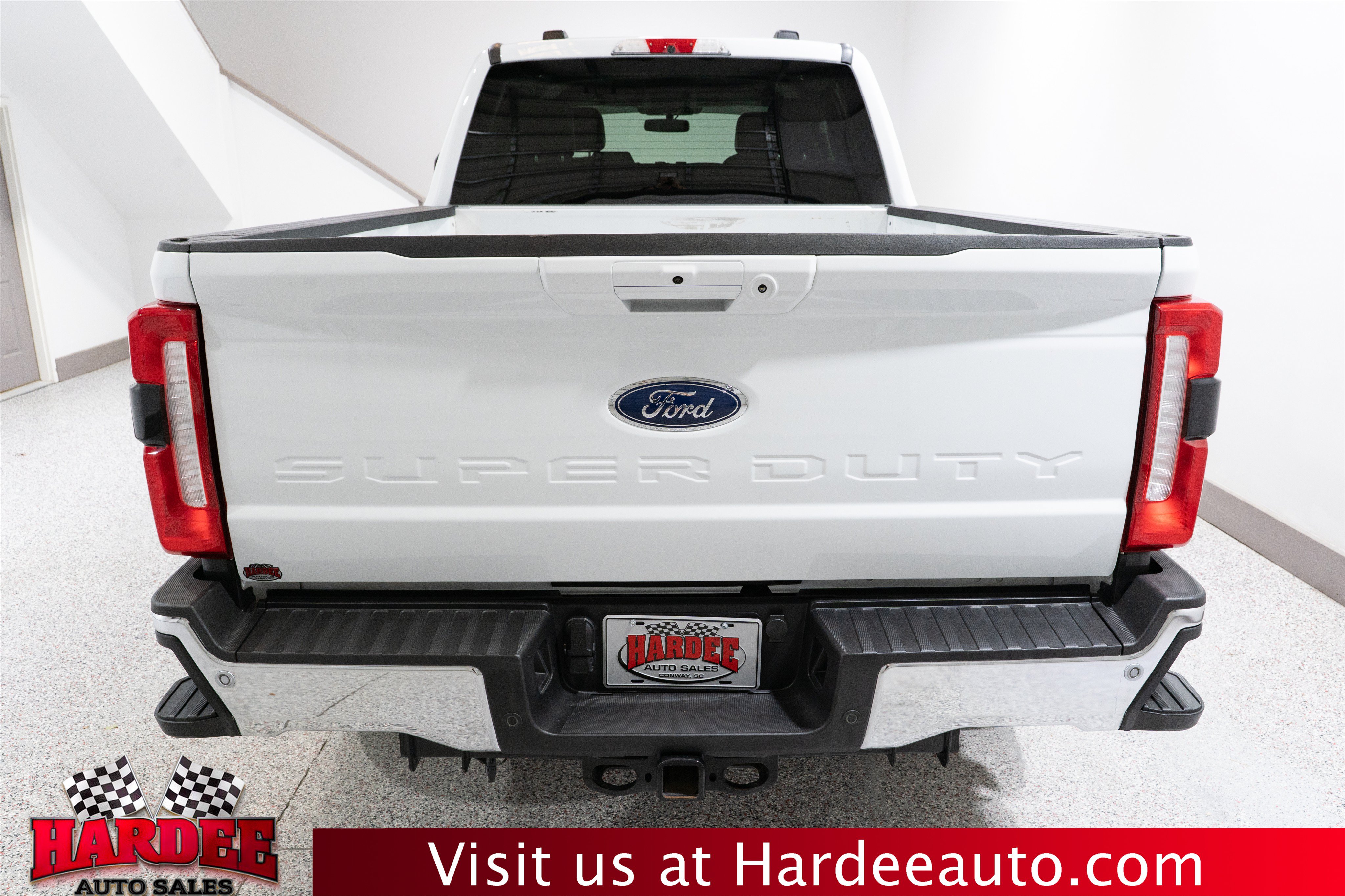 Used 2025 Ford F250 Lariat AWD/4WD image 4