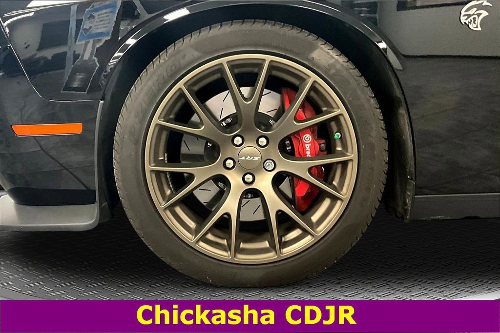 Used 2016 Dodge Challenger SRT Hellcat image 29