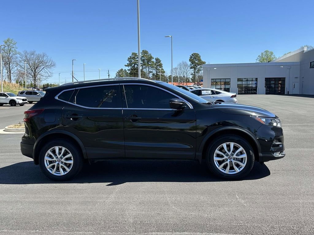 Used 2021 Nissan Rogue Sport SV image 26