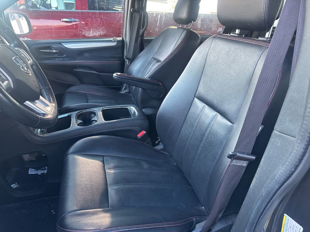 Used 2019 Dodge Grand Caravan GT image 10