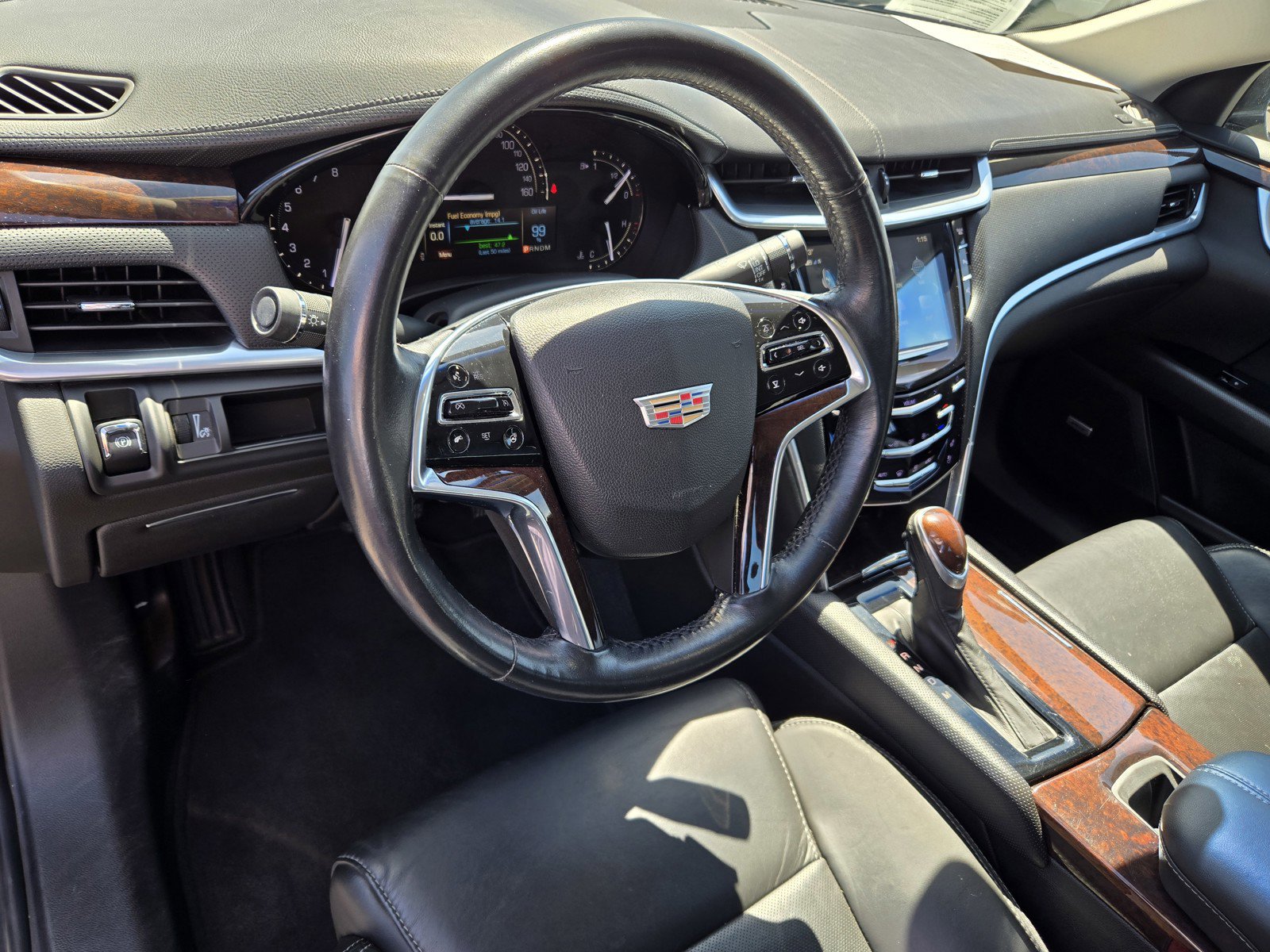 Used 2017 Cadillac XTS Luxury image 13