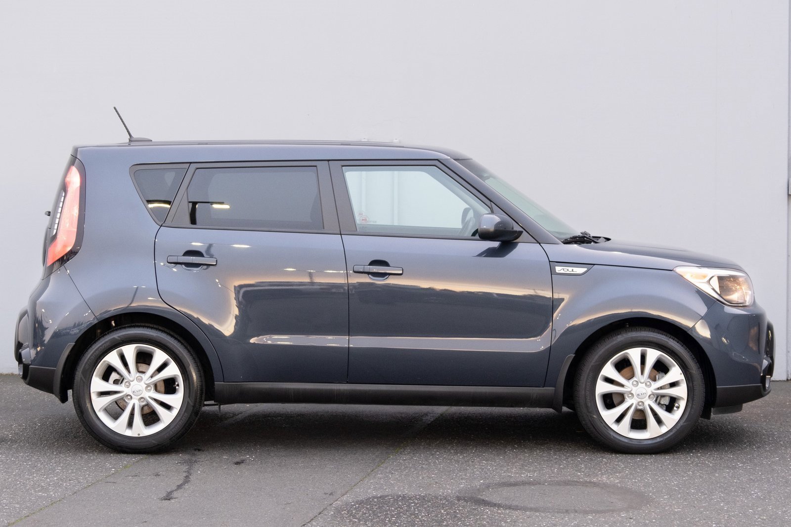 Used 2016 Kia Soul + w/ Audio Package image 25