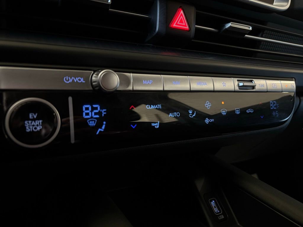 Used 2024 Hyundai Ioniq 6 SE image 29