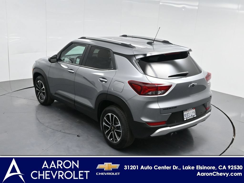 New 2025 Chevrolet TrailBlazer LT w/ Convenience Package FWD image 49