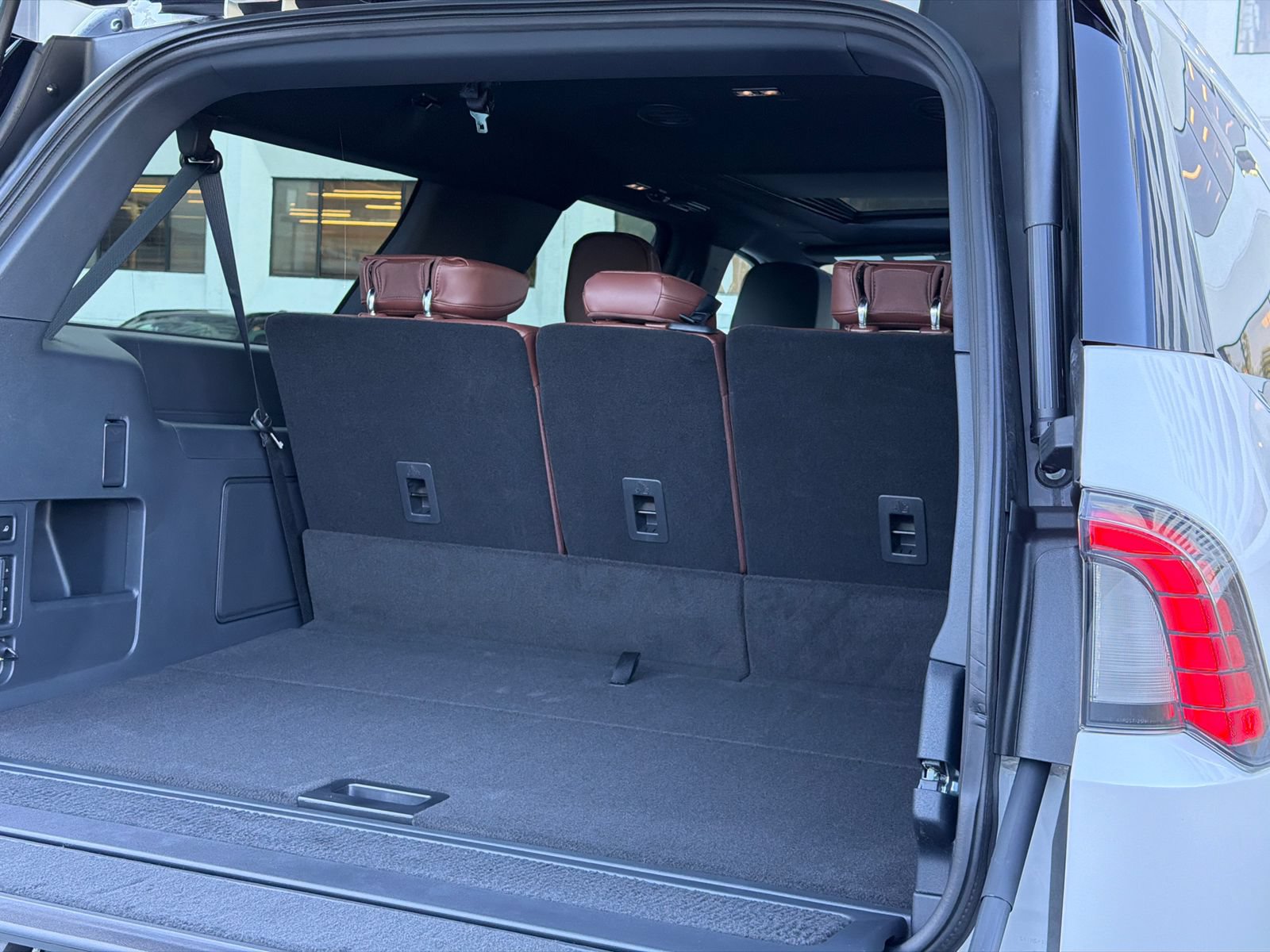 New 2026 Lincoln Navigator L Reserve AWD/4WD image 8
