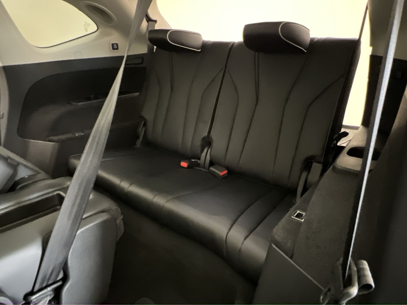 Used 2023 Acura MDX SH-AWD w/ Advance Package image 25