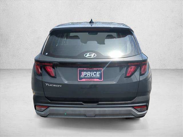 Certified 2025 Hyundai Tucson SE FWD image 7