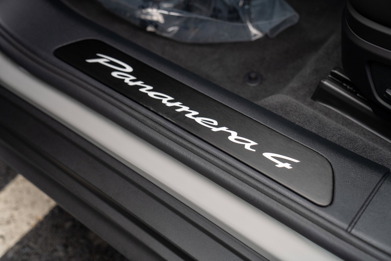 New 2026 Porsche Panamera 4 AWD/4WD image 12