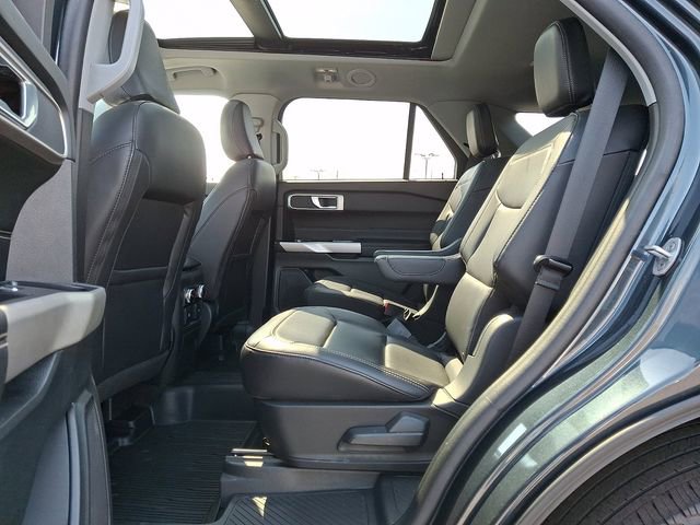Used 2023 Ford Explorer XLT w/ Equipment Group 202A image 13