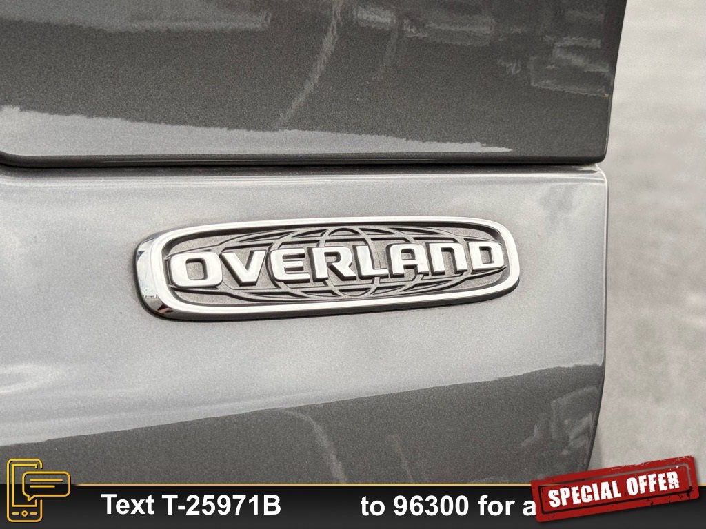 Used 2023 Jeep Grand Cherokee Overland image 6