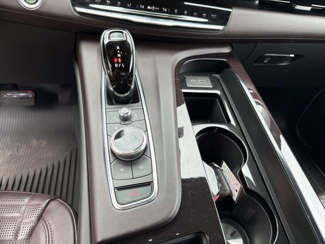 Used 2021 Cadillac Escalade Sport Platinum AWD/4WD image 34