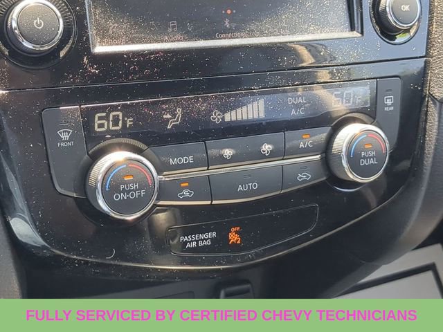 Used 2018 Nissan Rogue SV image 36