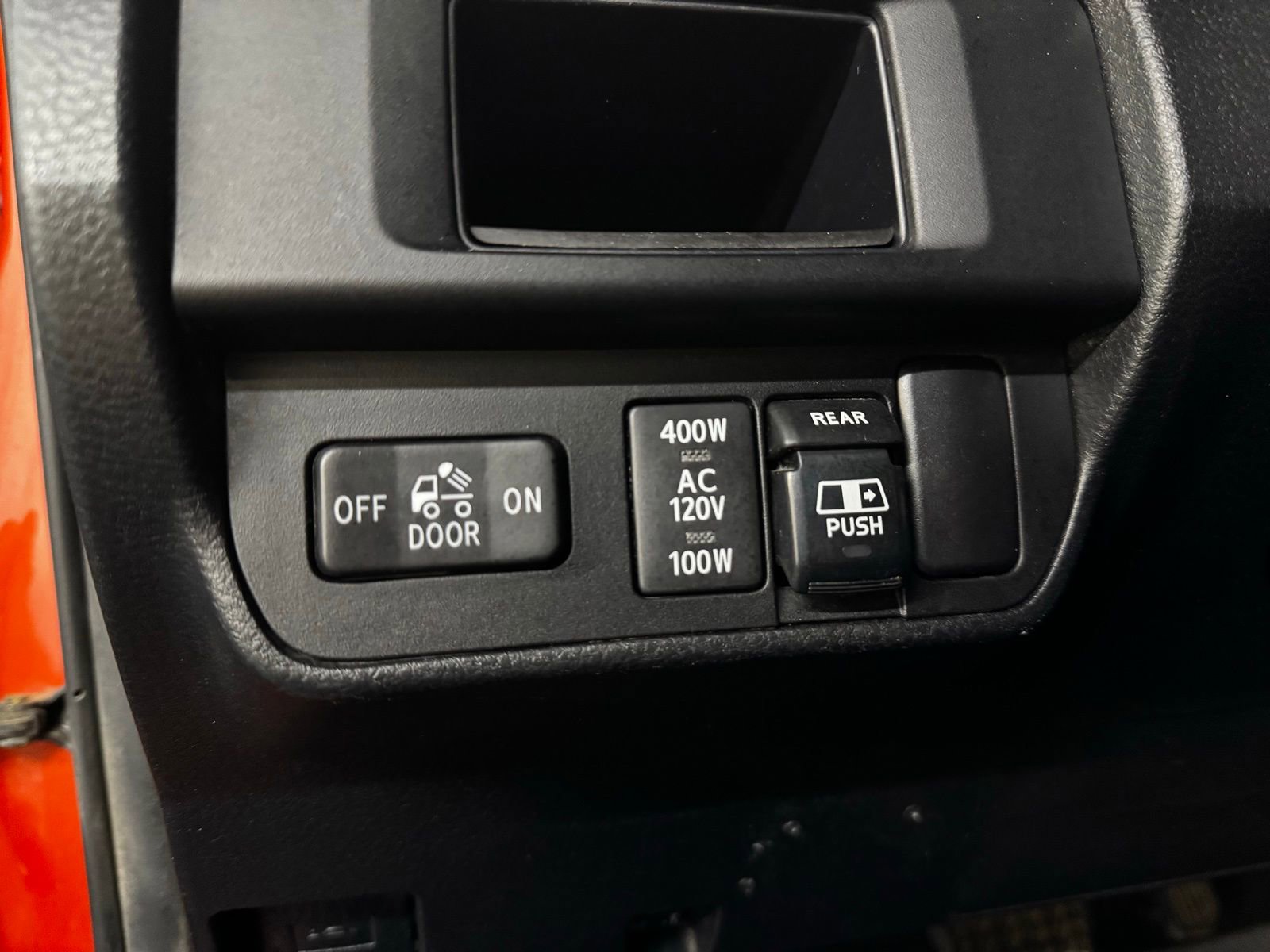 Used 2017 Toyota Tacoma TRD Sport AWD/4WD image 24