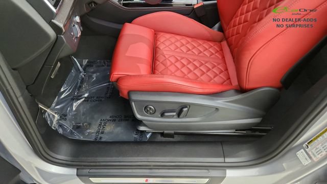 Used 2025 Audi SQ5 Prestige AWD/4WD image 34