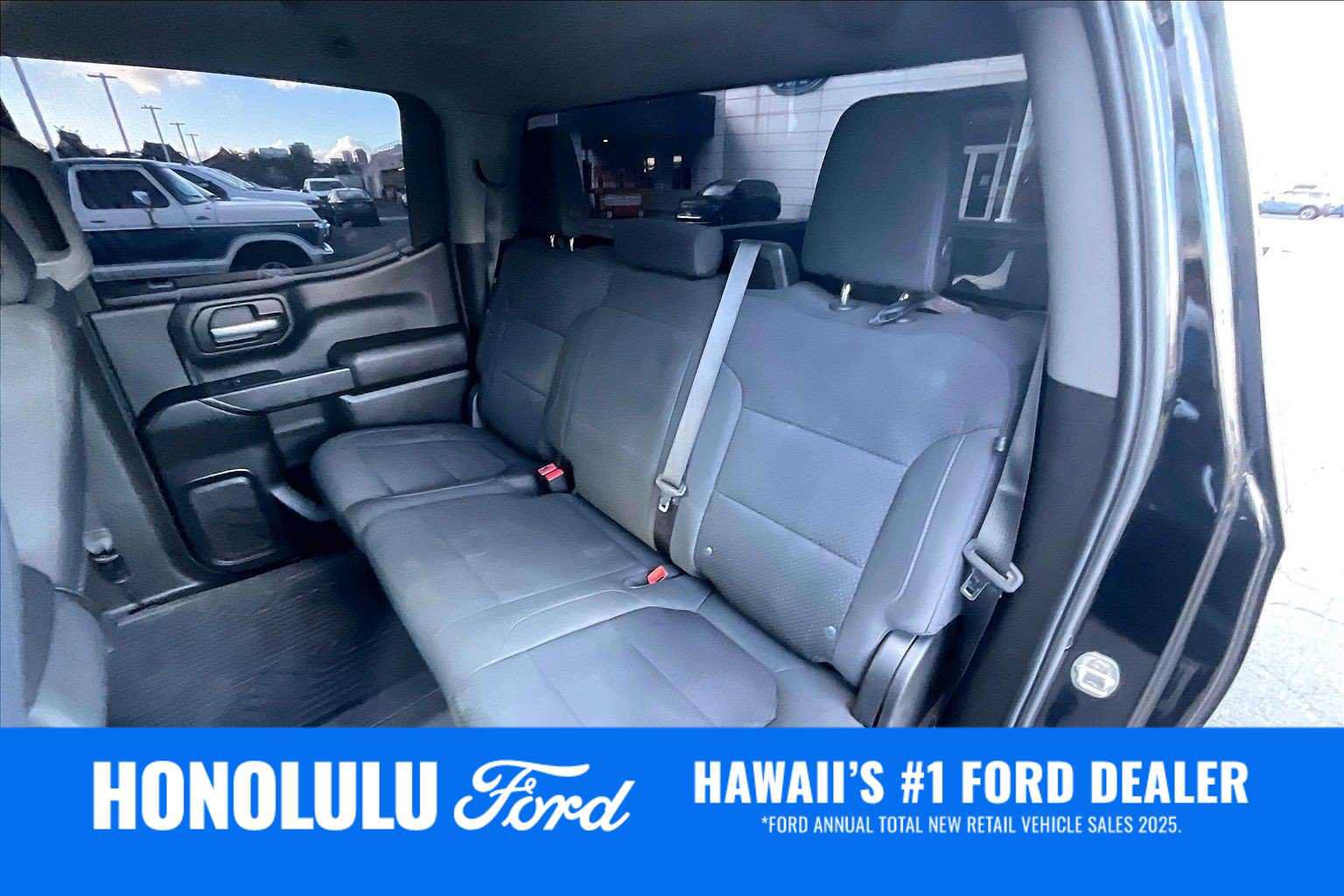 Used 2021 Chevrolet Silverado 1500 Custom Trail Boss AWD/4WD image 29