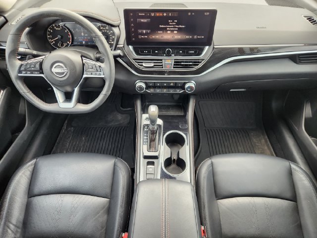 Used 2024 Nissan Altima 2.5 SR w/ SR Premium Package AWD/4WD image 26