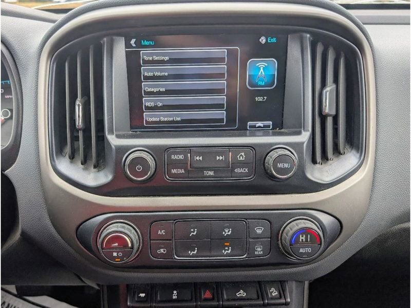 Used 2016 Chevrolet Colorado Z71 w/ LPO, Gearon Divider Package image 24