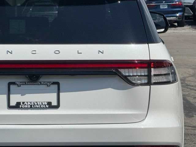 Used 2025 Lincoln Aviator Reserve w/ Equipment Group 201A AWD/4WD image 5